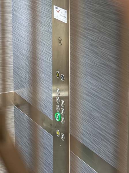 IZA Ascensores instalación de ascensor y bajada a cota cero en Amurrio Álava